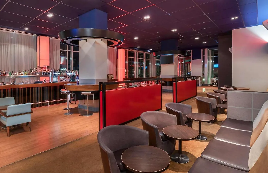 Novotel London Excel-1